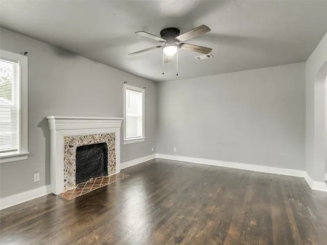 Photo 4 — 2405 NW 38th Street, Oklahoma City, OK 73112