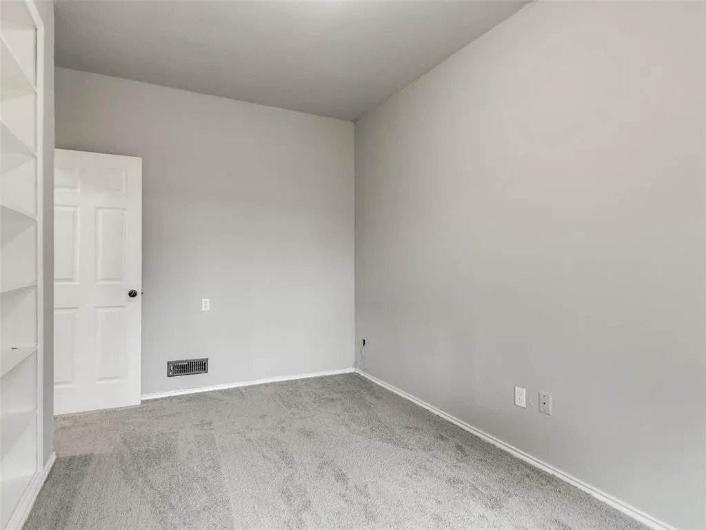 Photo 33 — 2405 NW 38th Street, Oklahoma City, OK 73112