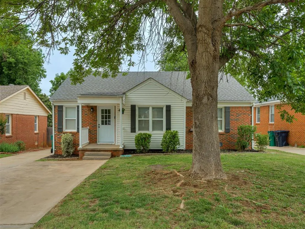 Front exterior — 2517 NW 35th Street, Oklahoma City, OK 73112