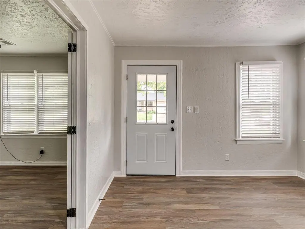 Photo 3 — 2517 NW 35th Street, Oklahoma City, OK 73112
