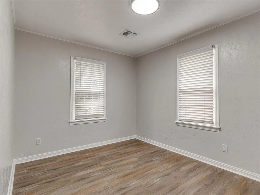 Photo 15 — 2517 NW 35th Street, Oklahoma City, OK 73112