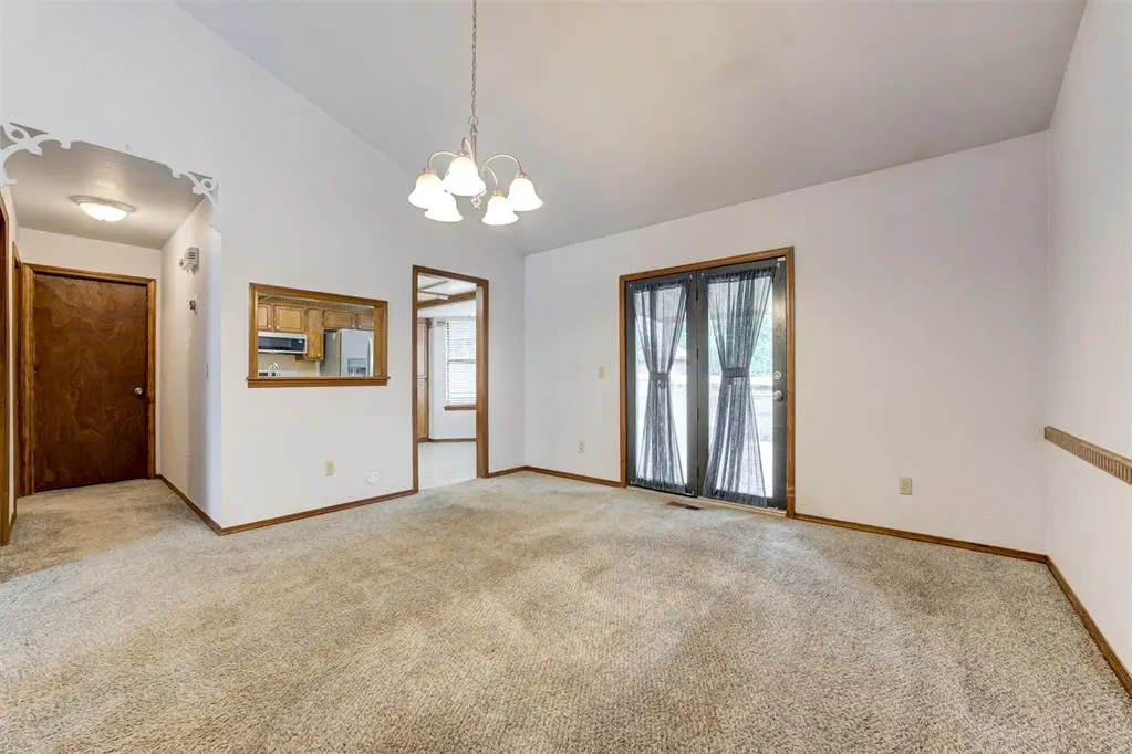 Photo 15 — 1113 NE 9th Court, Moore, OK 73160