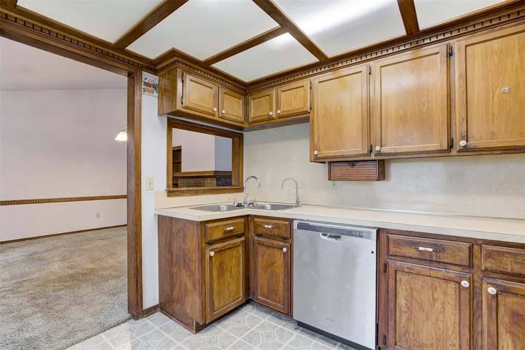 Photo 21 — 1113 NE 9th Court, Moore, OK 73160