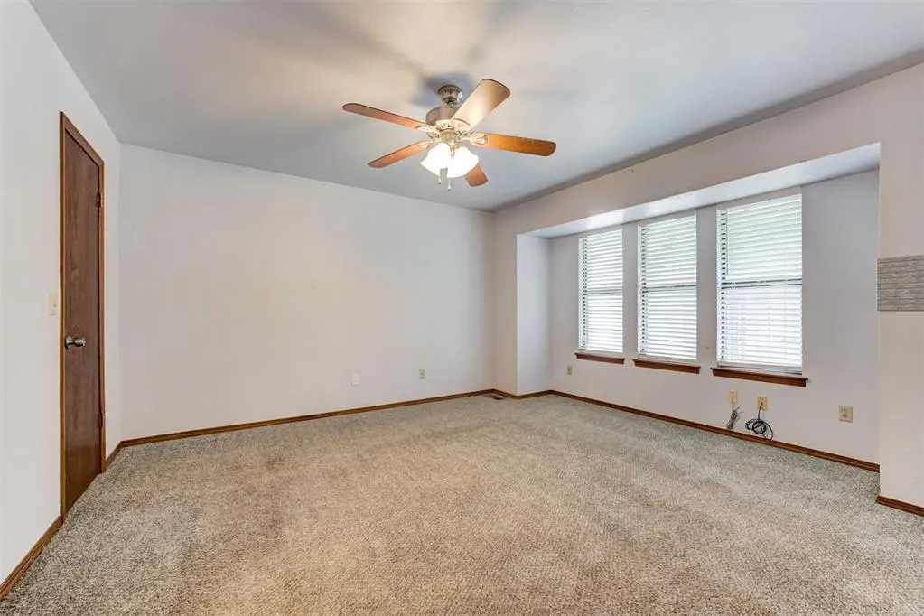 Photo 23 — 1113 NE 9th Court, Moore, OK 73160