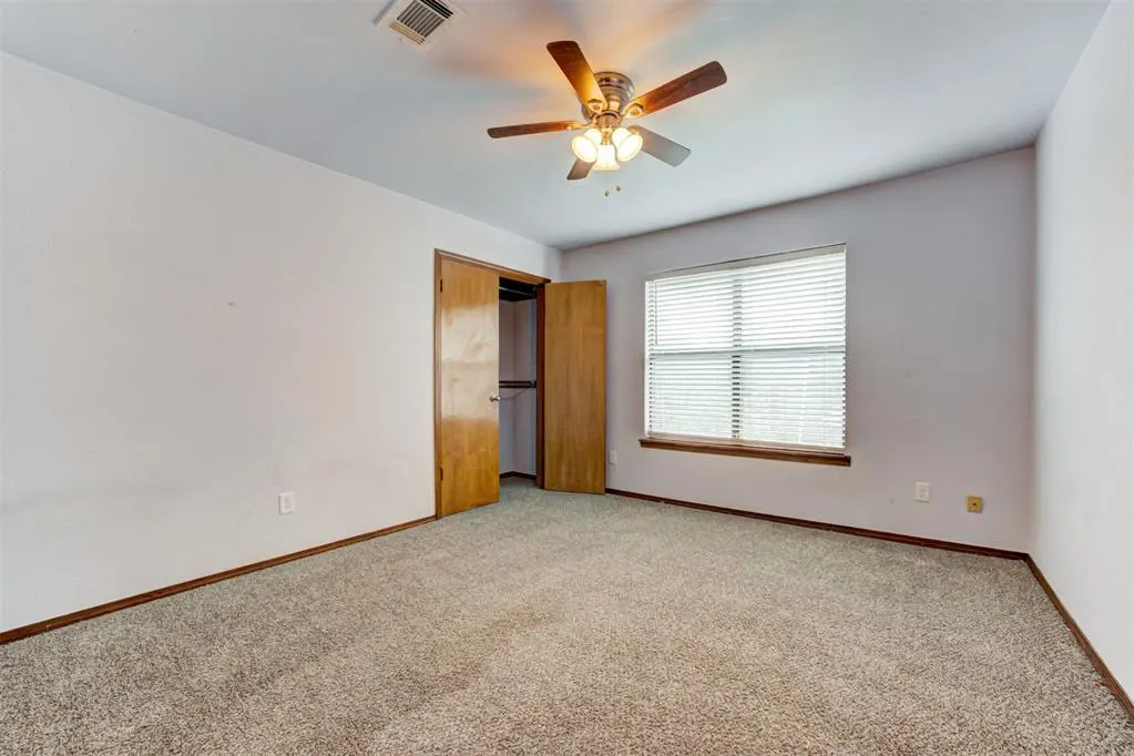 Photo 33 — 1113 NE 9th Court, Moore, OK 73160