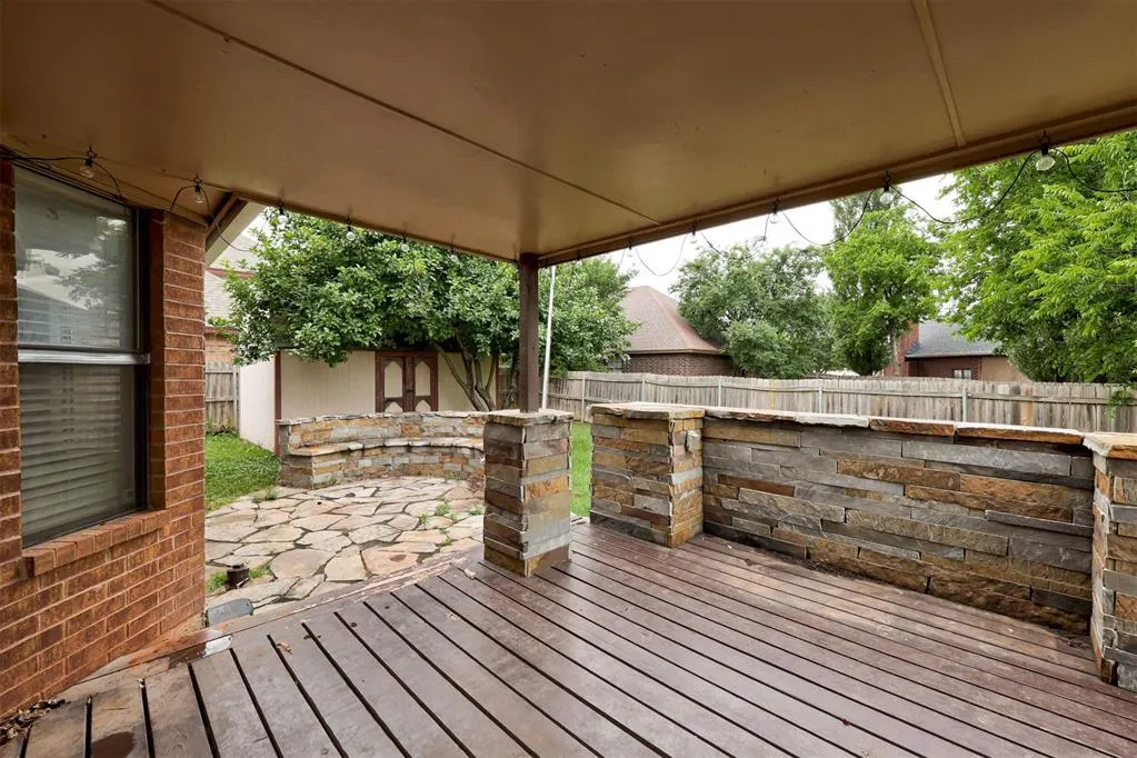 Photo 43 — 1113 NE 9th Court, Moore, OK 73160