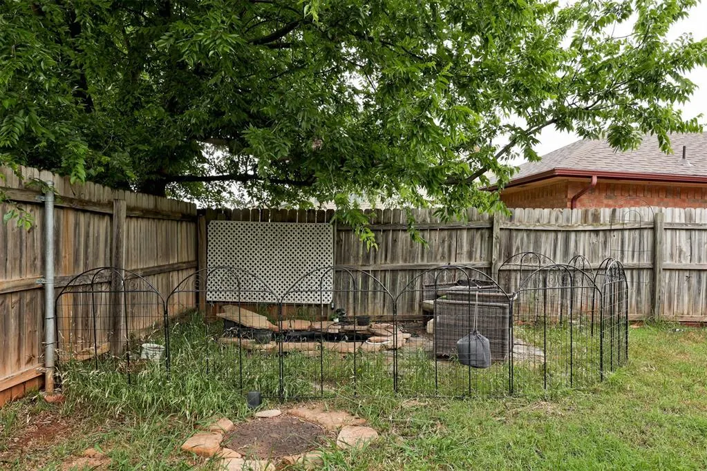 Photo 46 — 1113 NE 9th Court, Moore, OK 73160