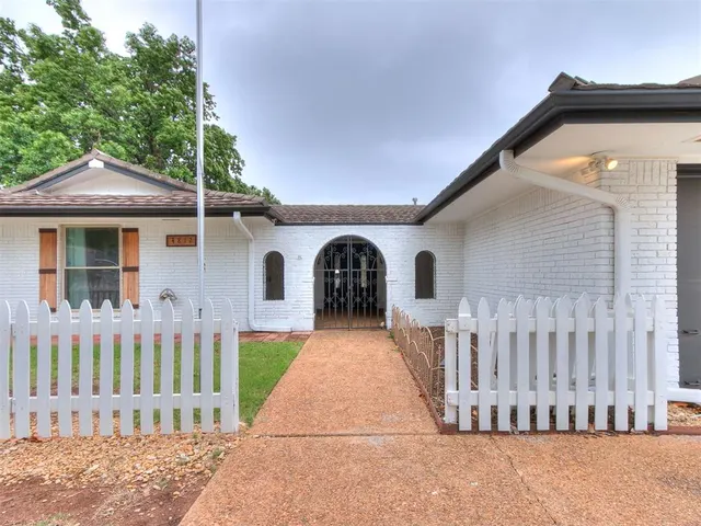 Photo 3 — 4812 NW 74th Street, Oklahoma City, OK 73132
