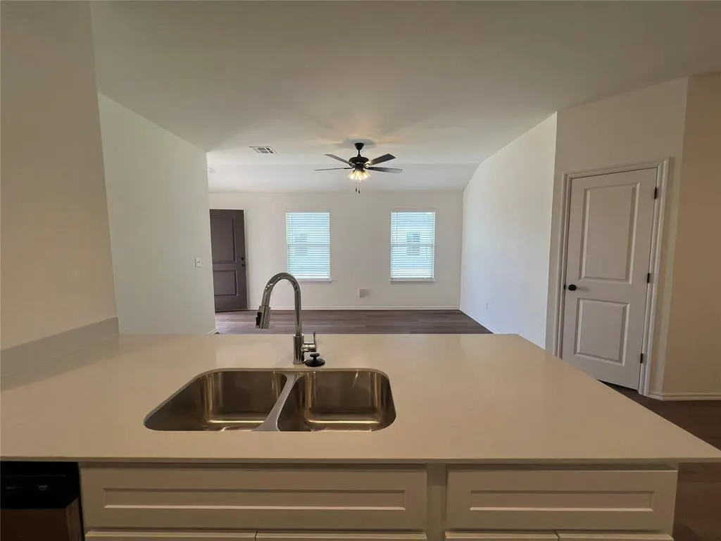 Photo 24 — 306 Liam Drive, Yukon, OK 73099