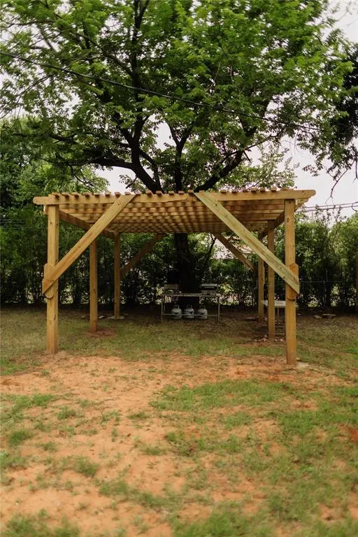 Photo 8 — 1224 W Minnesota Avenue, Chickasha, OK 73018