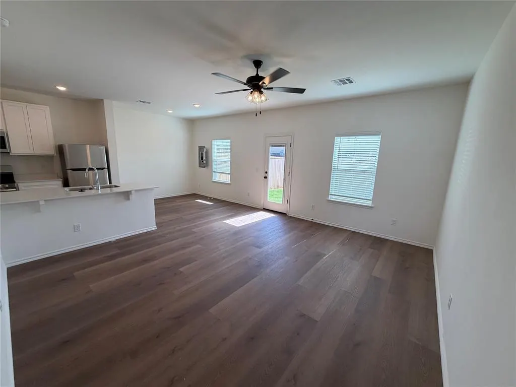 Photo 17 — 303 Aaran Way, Yukon, OK 73099
