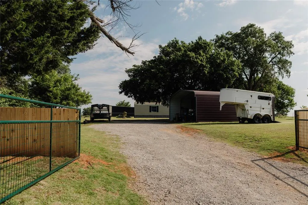 Photo 10 — 710 County Road 1420, Ninnekah, OK 73067
