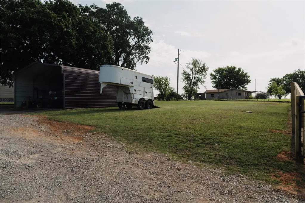 Photo 12 — 710 County Road 1420, Ninnekah, OK 73067
