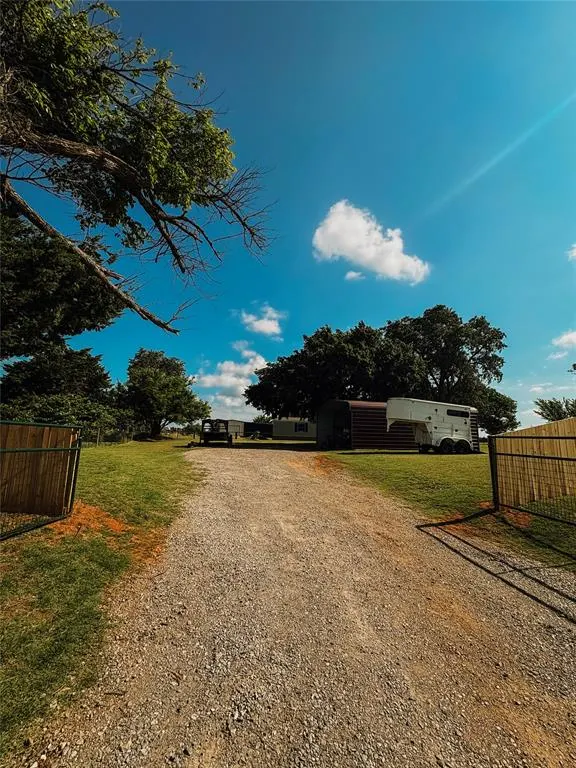 Photo 38 — 710 County Road 1420, Ninnekah, OK 73067