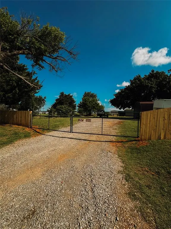 Photo 39 — 710 County Road 1420, Ninnekah, OK 73067