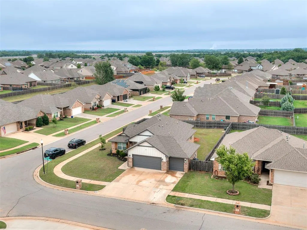 Photo 36 — 3400 Shutter Ridge Drive, Yukon, OK 73099