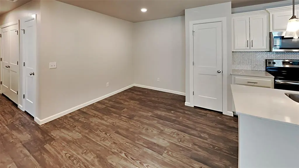 Photo 6 — 4914 Avion Court, Oklahoma City, OK 73135