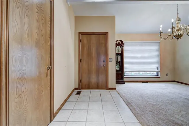 Photo 6 — 12913 Burlingame Avenue, Oklahoma City, OK 73120