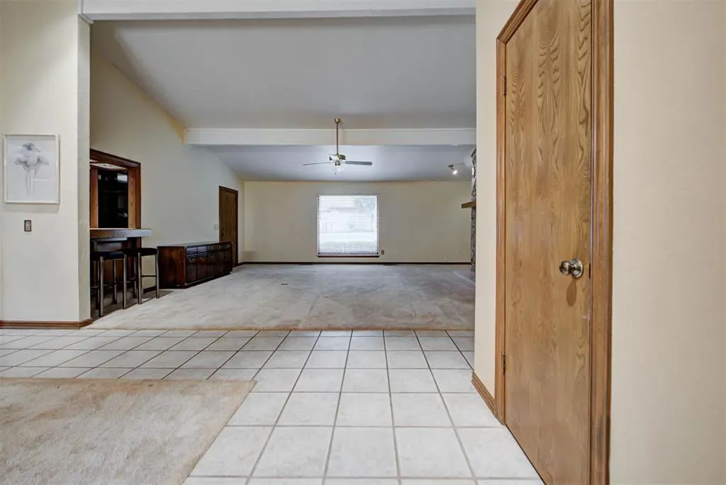 Photo 7 — 12913 Burlingame Avenue, Oklahoma City, OK 73120