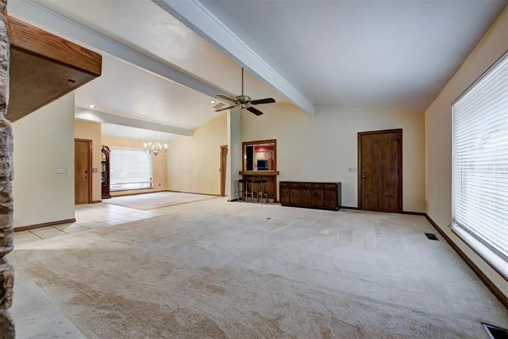 Photo 12 — 12913 Burlingame Avenue, Oklahoma City, OK 73120