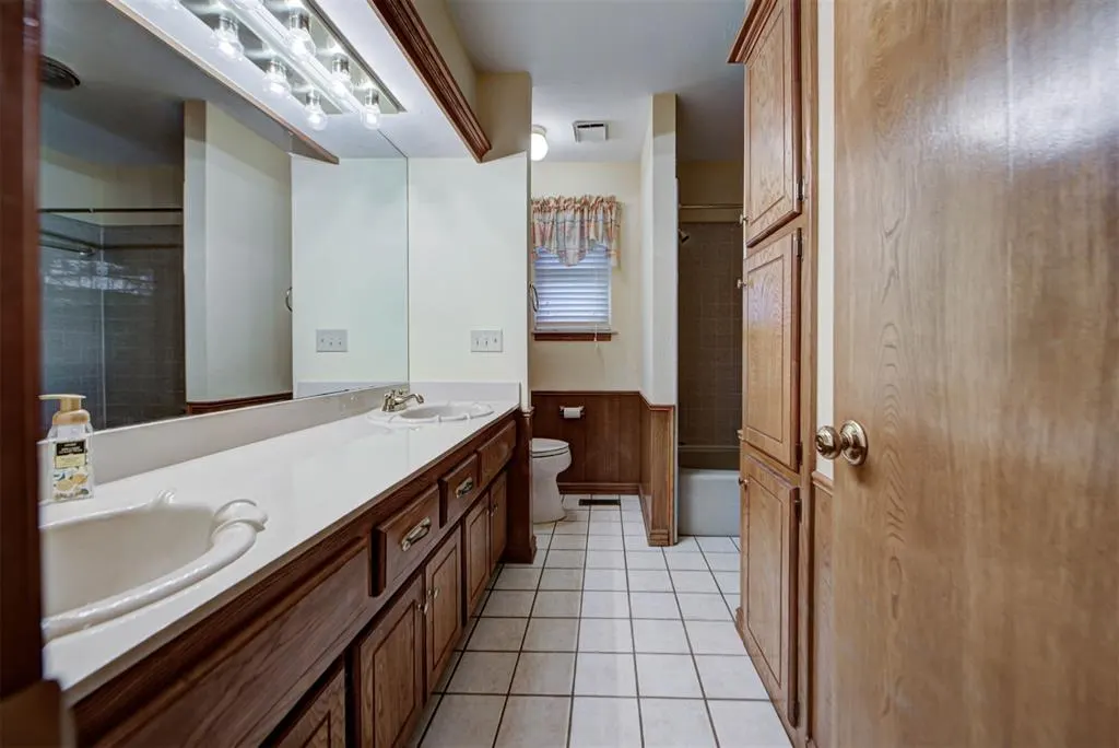 Photo 30 — 12913 Burlingame Avenue, Oklahoma City, OK 73120