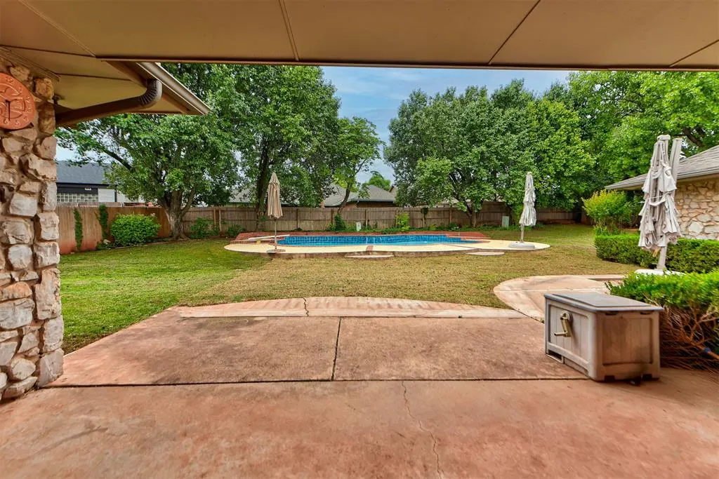 Photo 34 — 12913 Burlingame Avenue, Oklahoma City, OK 73120