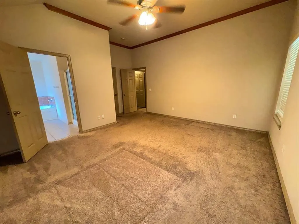 Photo 10 — 1424 Teakwood Drive, Norman, OK 73071