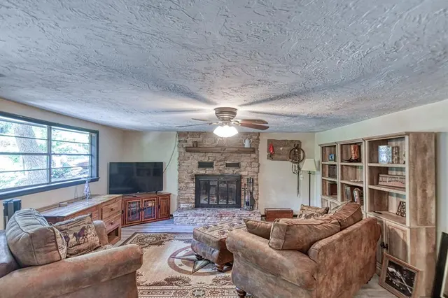 Photo 7 — 21630 E Second Street, Hinton, OK 73047