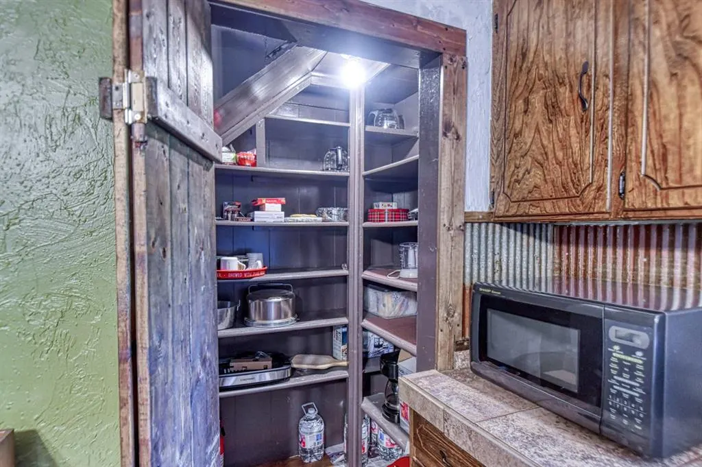Photo 17 — 21630 E Second Street, Hinton, OK 73047