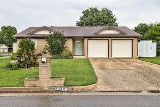 Sold home at 8300 S Drexel Place