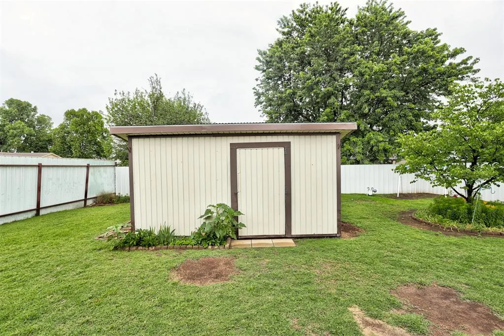 Photo 43 — 8300 S Drexel Place, Oklahoma City, OK 73159