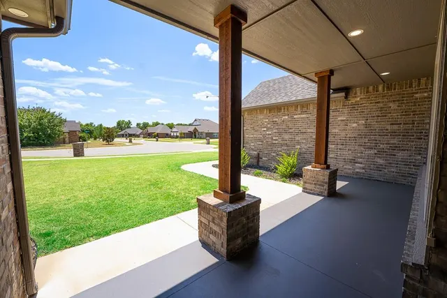 Photo 5 — 503 Cantebury Drive, Tuttle, OK 73089