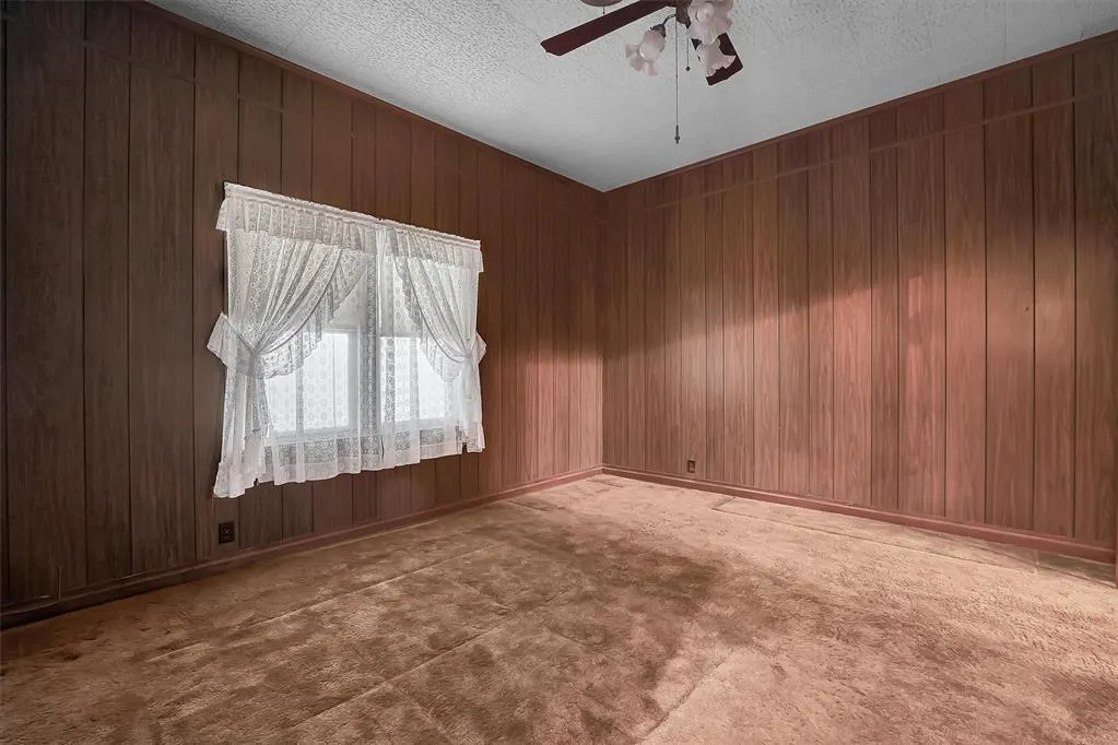 Photo 7 — 406 N 4th Street, Sayre, OK 73662