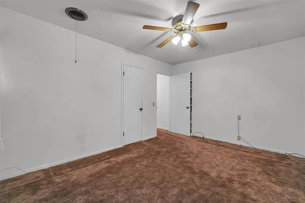 Photo 16 — 406 N 4th Street, Sayre, OK 73662