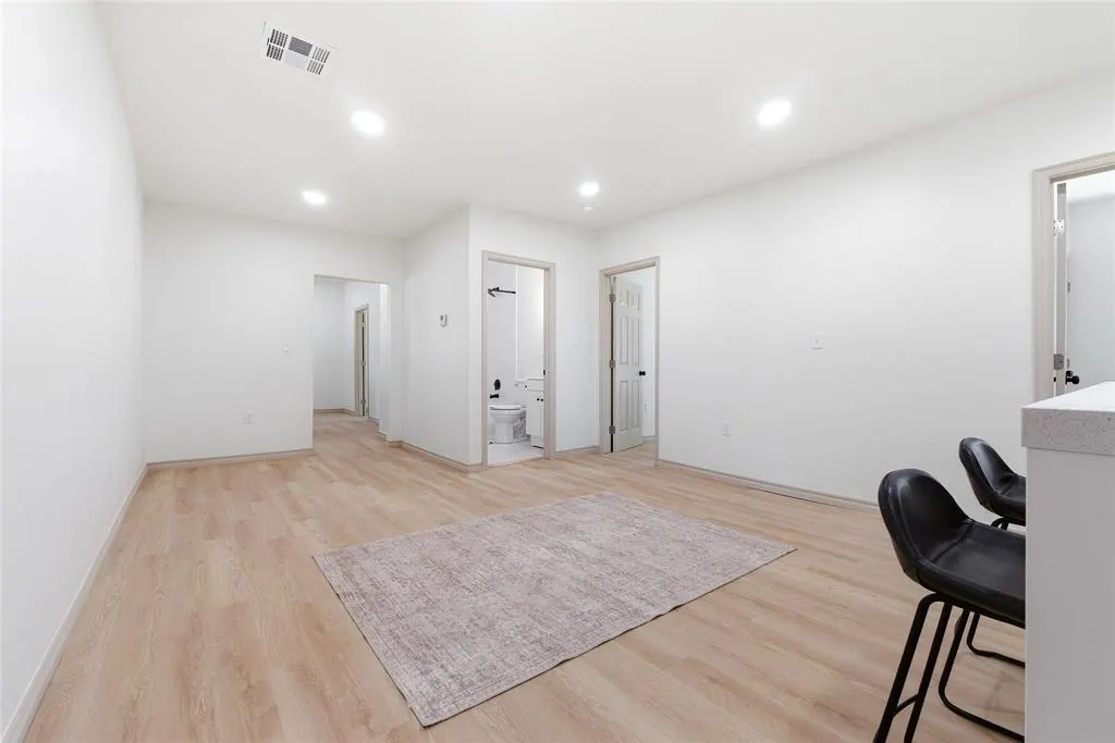 Photo 22 — 201 W Holly Street, Tuttle, OK 73089