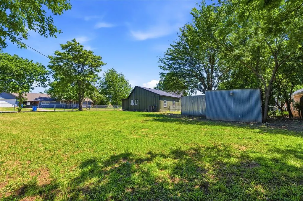 Photo 32 — 201 W Holly Street, Tuttle, OK 73089