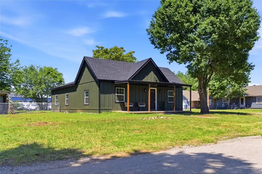 Photo 35 — 201 W Holly Street, Tuttle, OK 73089