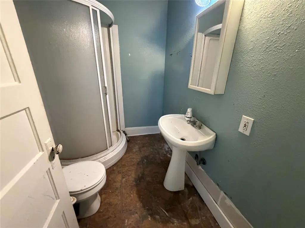 Photo 11 — 701 E Charles Avenue, Pauls Valley, OK 73075