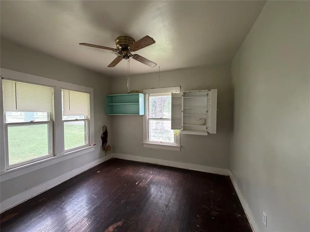 Photo 12 — 701 E Charles Avenue, Pauls Valley, OK 73075