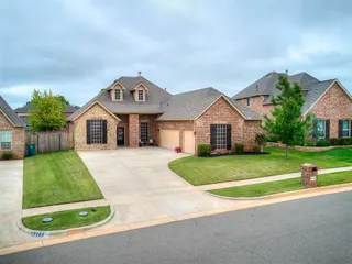 Sold home at 6213 NW 161st Circle