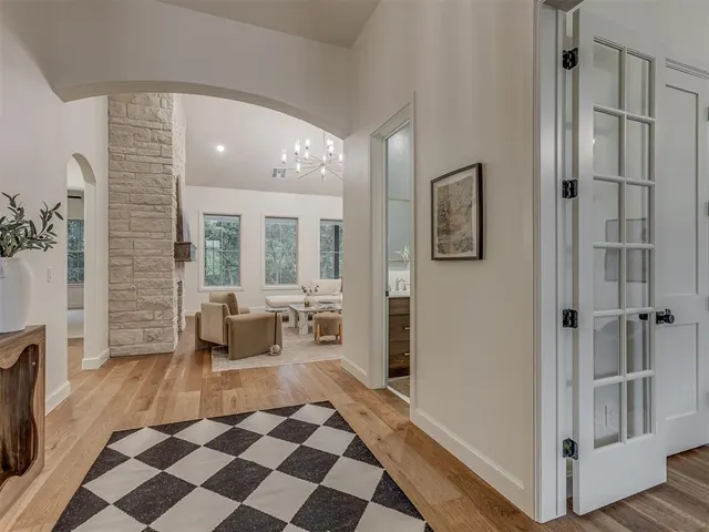 Photo 6 — 13025 Coltrane Road, Edmond, OK 73034