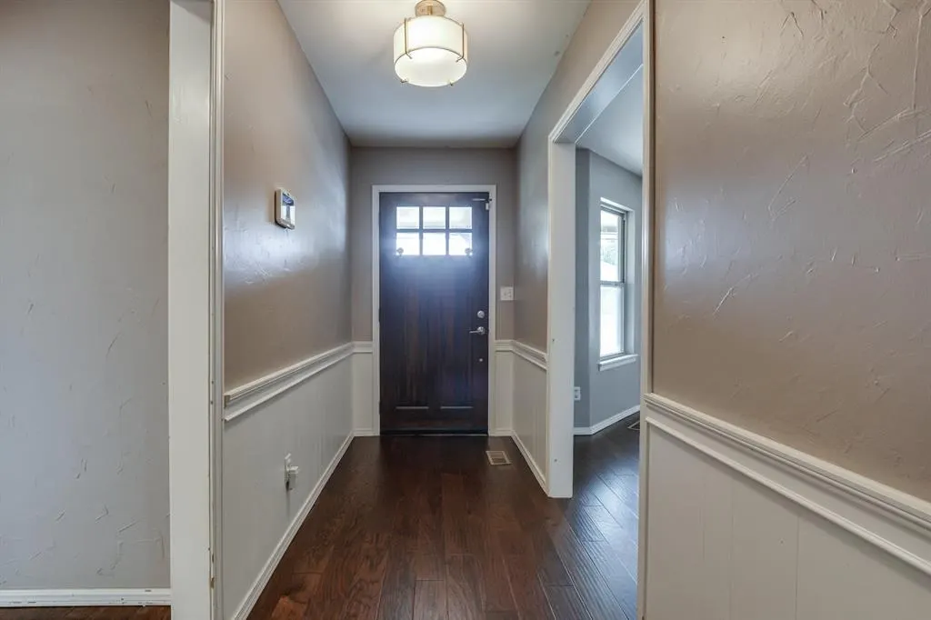 Photo 3 — 3213 61st Place, Oklahoma City, OK 73112