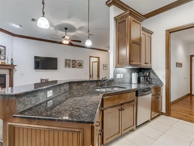 Photo 8 — 10695 NE 4th Street, Midwest City, OK 73130