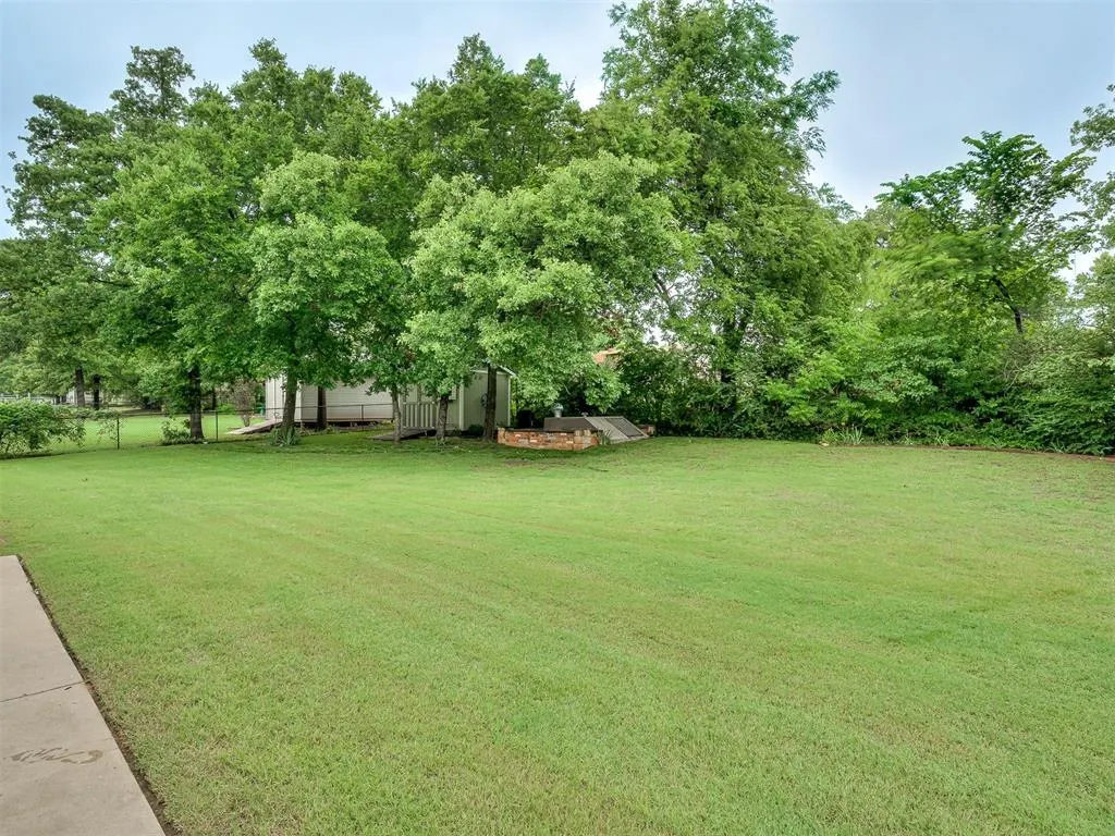 Photo 37 — 10695 NE 4th Street, Midwest City, OK 73130