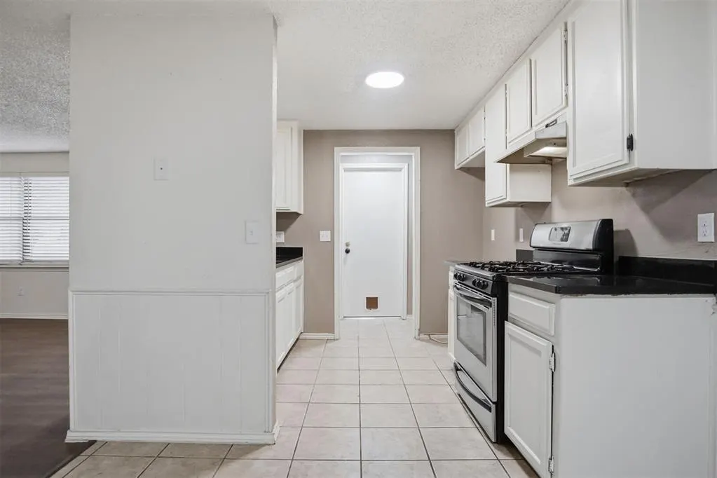 Photo 10 — 7702 NW 113th Place, Oklahoma City, OK 73162
