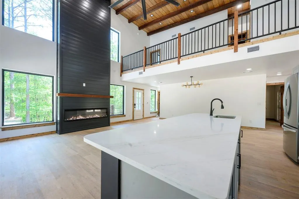 Photo 8 — 269 Springwood Trail, Broken Bow, OK 74728
