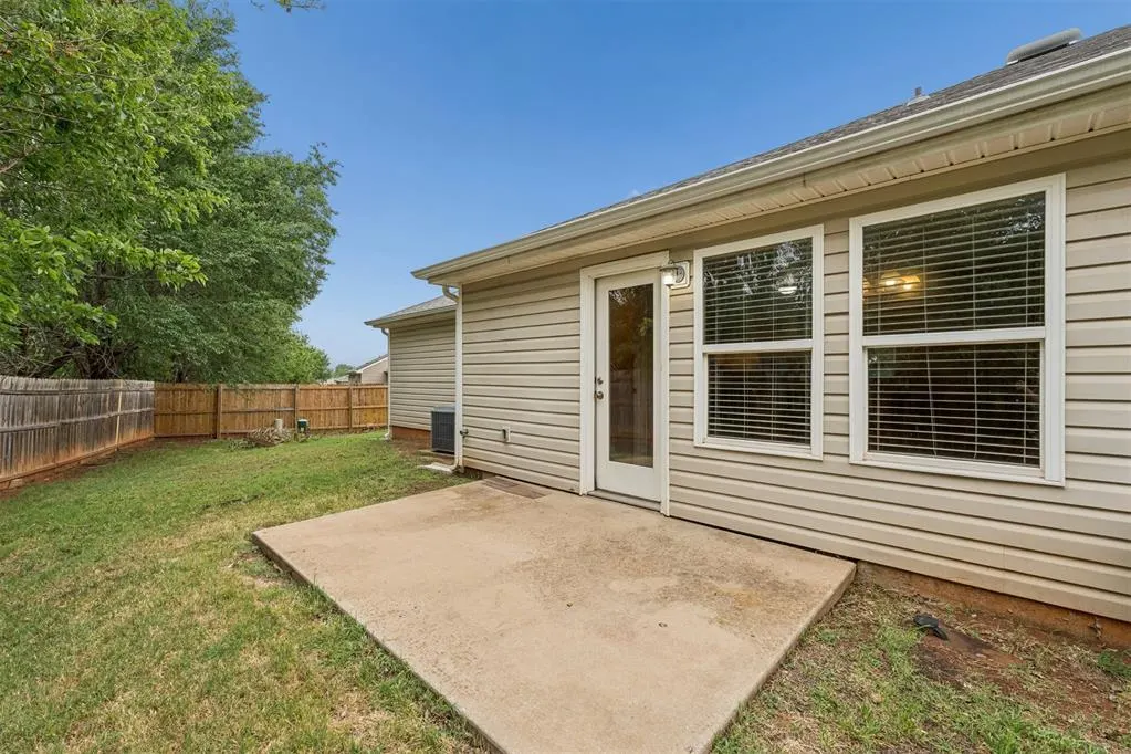 Photo 17 — 1825 NW 148th Street, Edmond, OK 73013