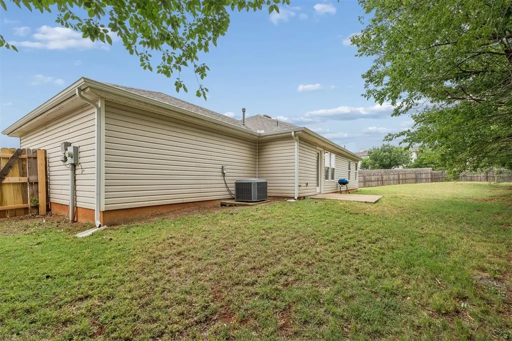Photo 18 — 1825 NW 148th Street, Edmond, OK 73013