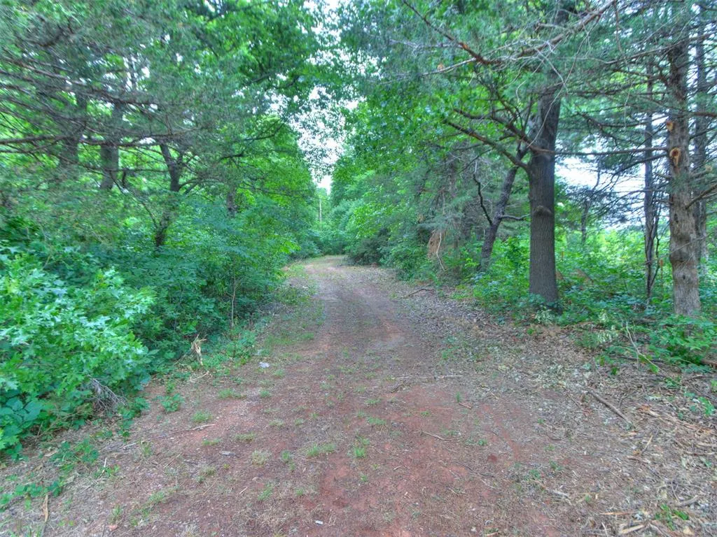Front exterior — 1107 Willow Creek Drive, Guthrie, OK 73044