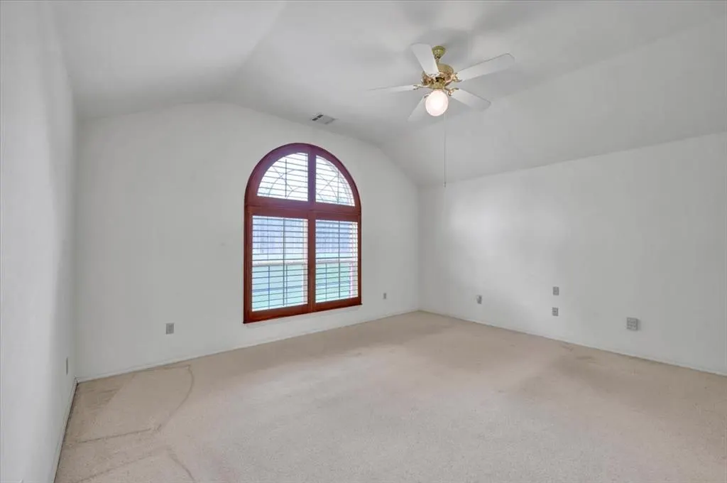 Photo 27 — 2455 Manchester Drive 41, Oklahoma City, OK 73120
